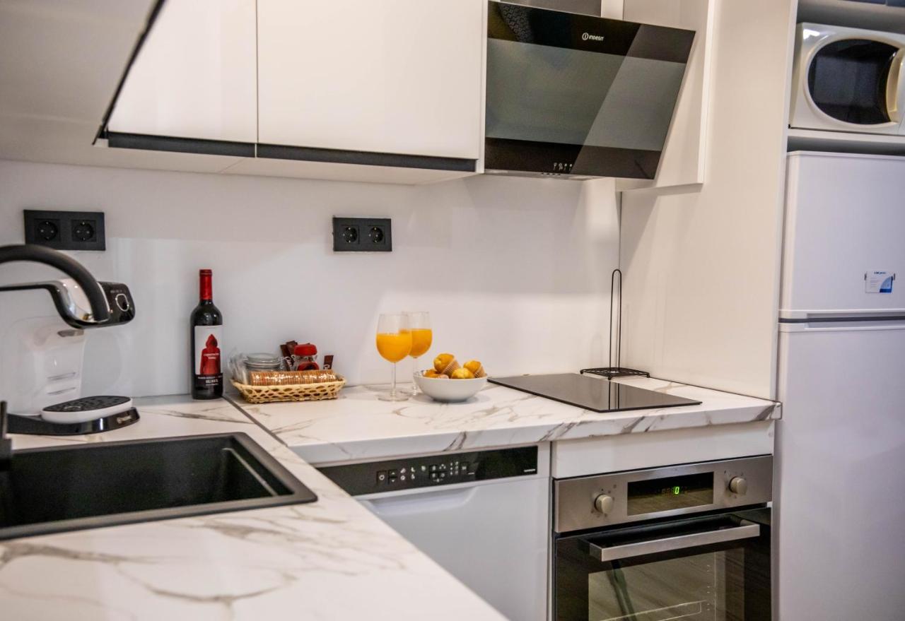 Tuguest Avenida Madrid Apartment Granada Exterior photo