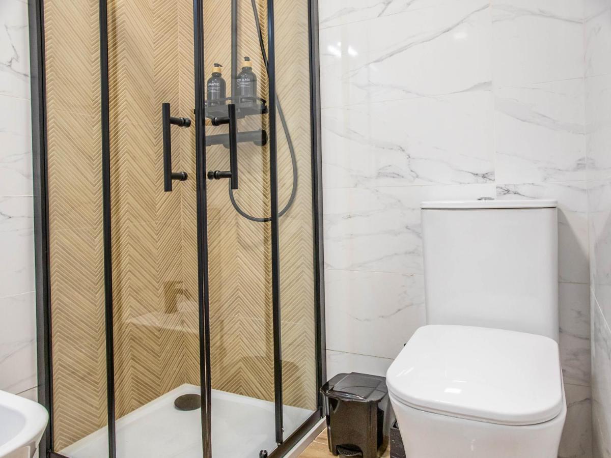 Tuguest Avenida Madrid Apartment Granada Exterior photo